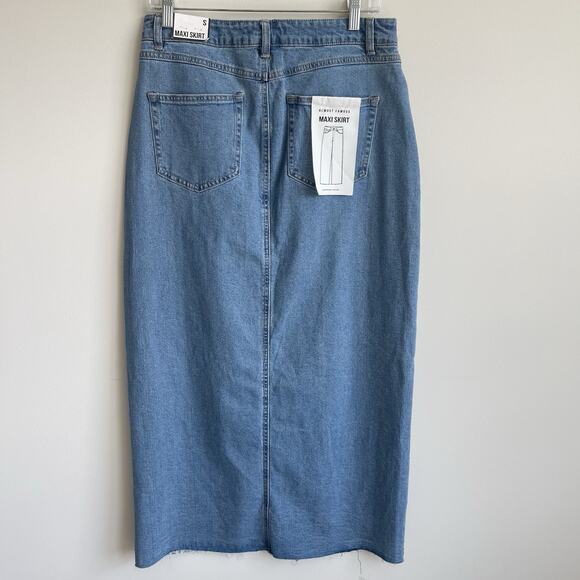 NWT Almost Famous Denim Midi Maxi Pencil Skirt Front Slit Raw Hem Size Small - Picture 4 of 12